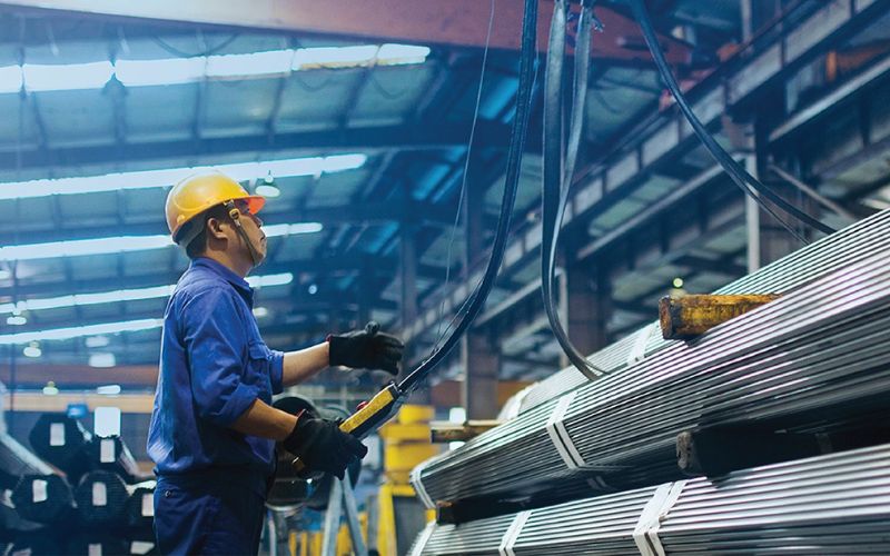 Phân tích mô hình SWOT của Hòa Phát